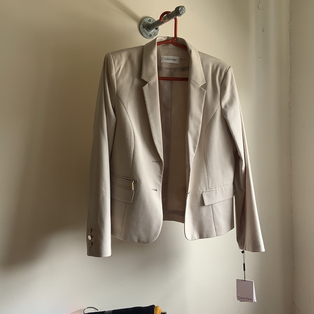 Calvin Klein two-piece suit jacket with slacks 12